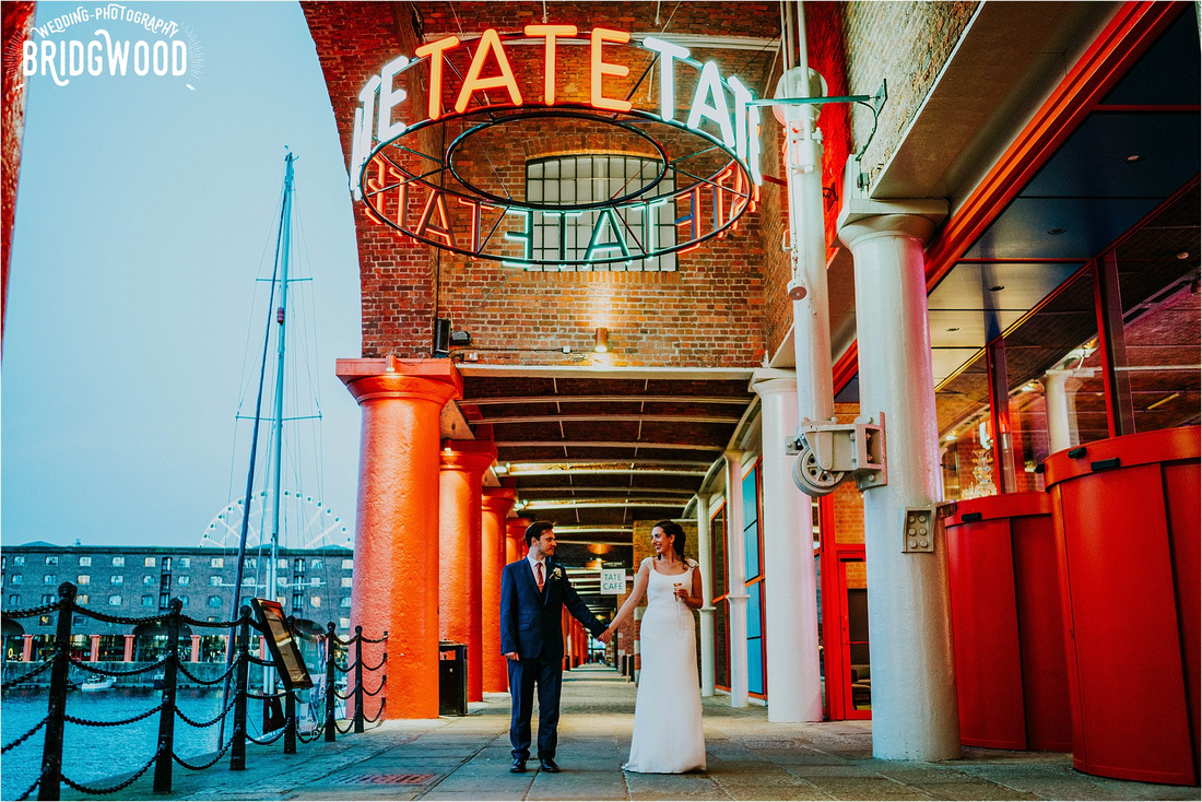 Tate gallery Liverpool wedding