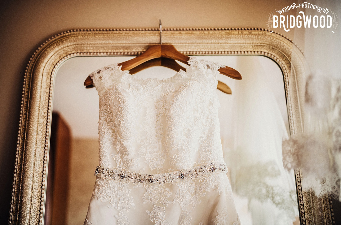 rustic barn wedding