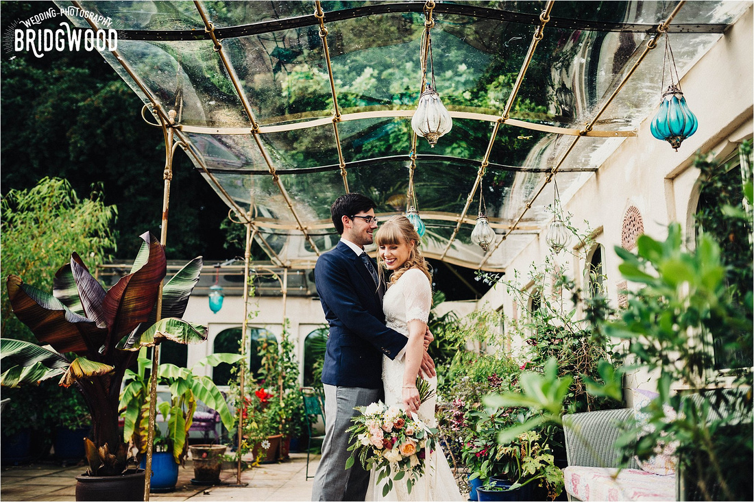 alternative wedding photographer